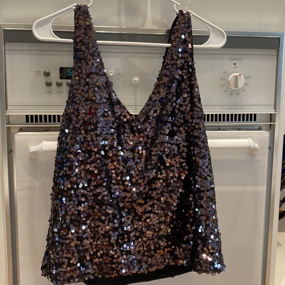 Sequined top - Picture 3 of 3